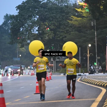 Runner Photo 7027159