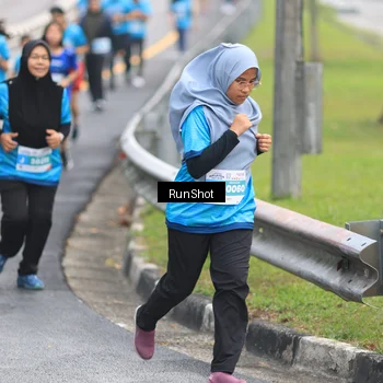 Runner Photo 7027160