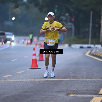Runner Photo 7027170
