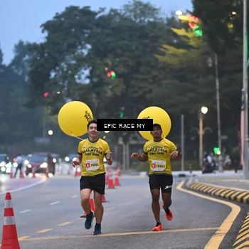 Runner Photo 7027178