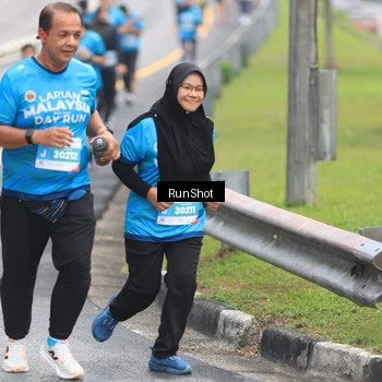 Runner Photo 7027182