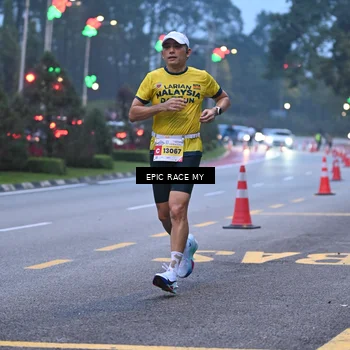 Runner Photo 7027205