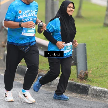 Runner Photo 7027211