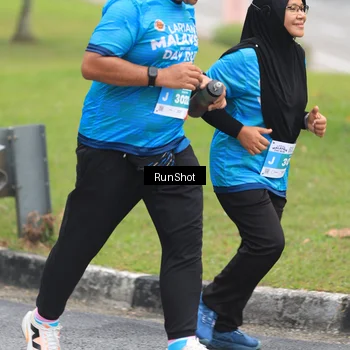 Runner Photo 7027219