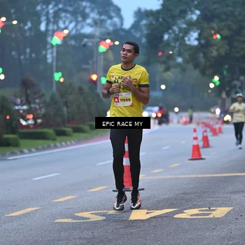 Runner Photo 7027235