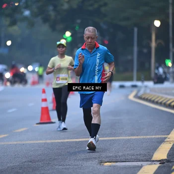 Runner Photo 7027246