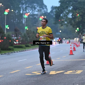 Runner Photo 7027254