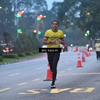 Runner Photo 7027257