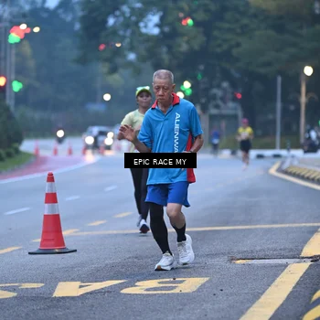Runner Photo 7027266