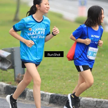 Runner Photo 7027267