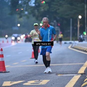 Runner Photo 7027268