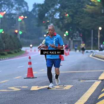 Runner Photo 7027280