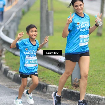 Runner Photo 7027323