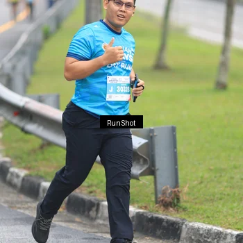 Runner Photo 7027339