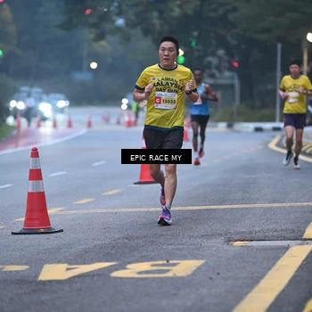 Runner Photo 7027359