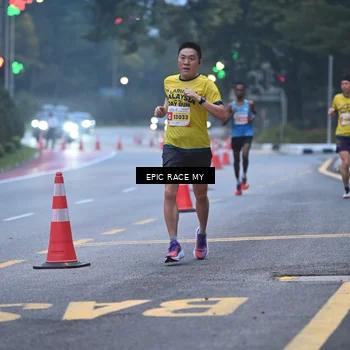 Runner Photo 7027365