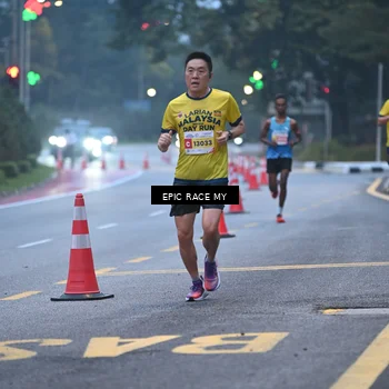 Runner Photo 7027375