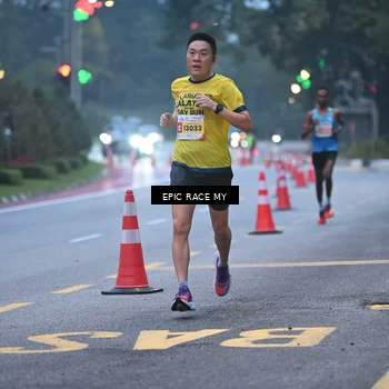 Runner Photo 7027376
