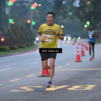 Runner Photo 7027378
