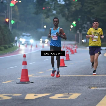 Runner Photo 7027386