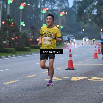 Runner Photo 7027394