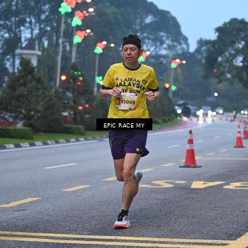 Runner Photo 7027407