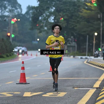 Runner Photo 7027418