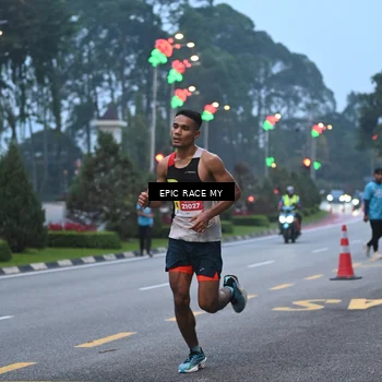 Runner Photo 7027452