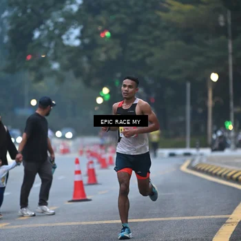 Runner Photo 7027464