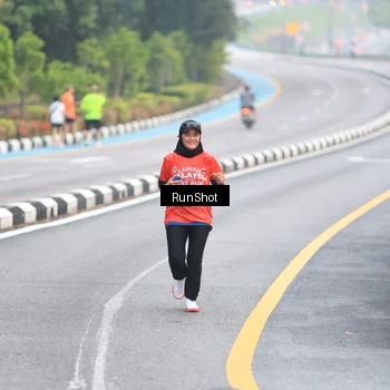 Runner Photo 7027467