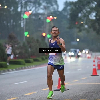 Runner Photo 7027472