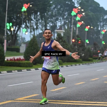 Runner Photo 7027475