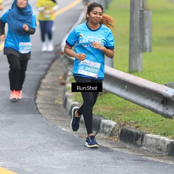 Runner Photo 7027483