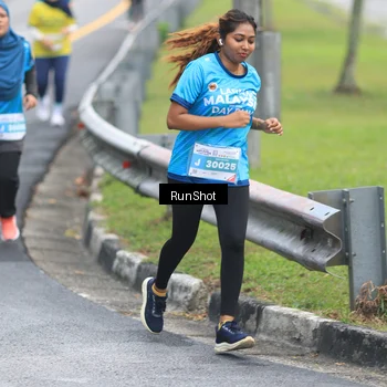 Runner Photo 7027489