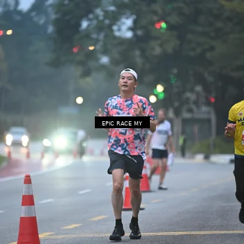 Runner Photo 7027493