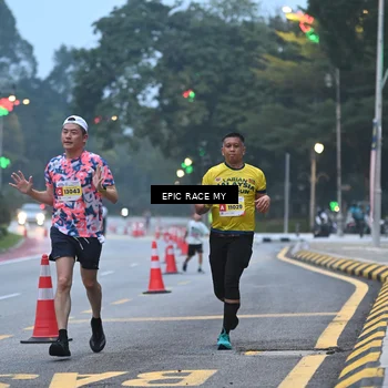 Runner Photo 7027497