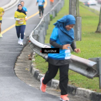 Runner Photo 7027498