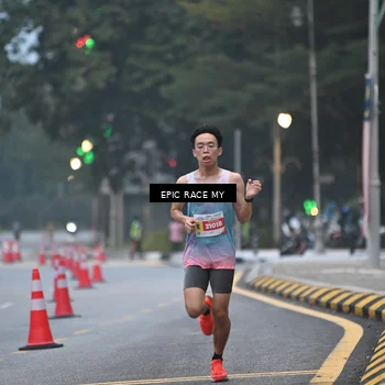 Runner Photo 7027508