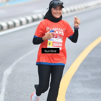 Runner Photo 7027515