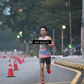 Runner Photo 7027524