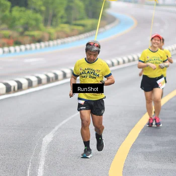 Runner Photo 7027527