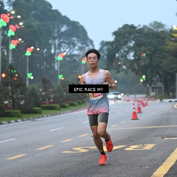 Runner Photo 7027532