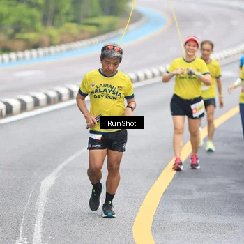 Runner Photo 7027533