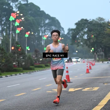 Runner Photo 7027538