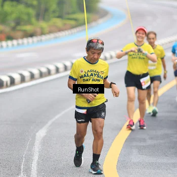 Runner Photo 7027546