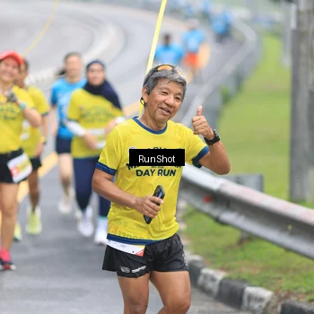 Runner Photo 7027551