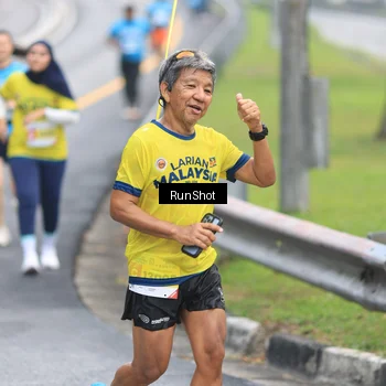 Runner Photo 7027556
