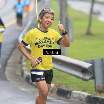 Runner Photo 7027557