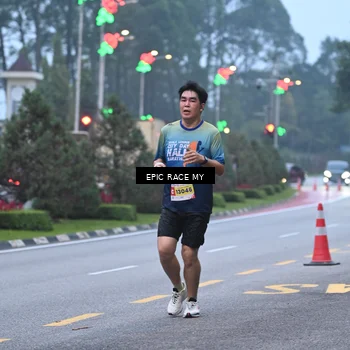 Runner Photo 7027580