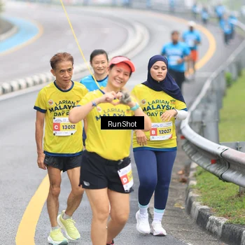 Runner Photo 7027589